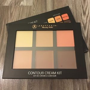 💛BRAND NEW💛 ABH CREAM CONTOUR KIT - MEDIUM